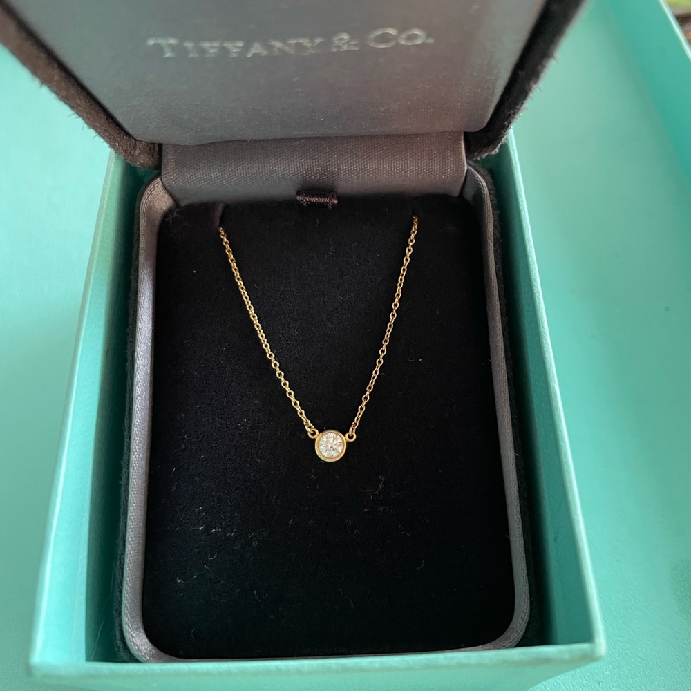 Tiffany & Co diamond‎ necklace